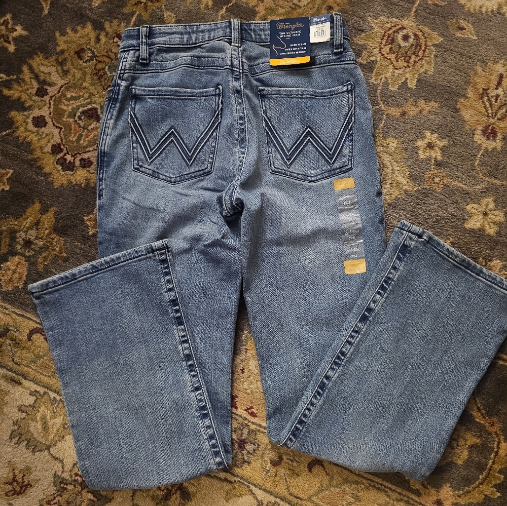WRANGLER Willow Ultimate Riding Jean Size 7/32. NWT